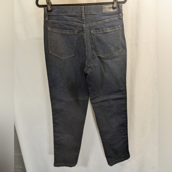 NWT!! Karl Lagerfeld Paris Women's Indigo Dark Wash Straight Leg Jeans Size 6 - Picture 2 of 11